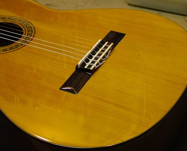 Example of repair performed in the workshop on a classical guitar