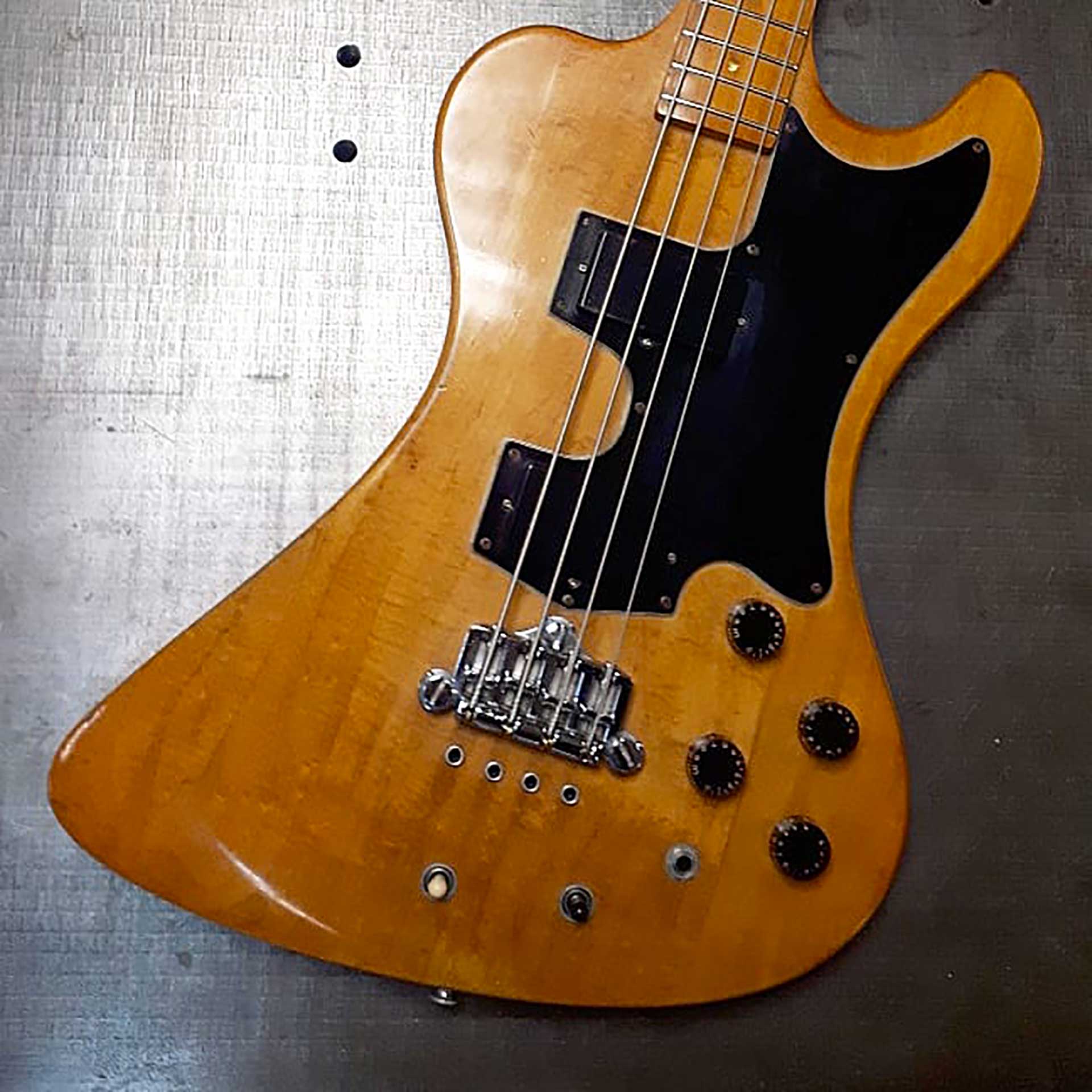 Gibson RD Artist Bass Moog Restoration