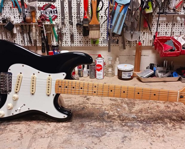 Fender Stratocaster Mex Renovation
