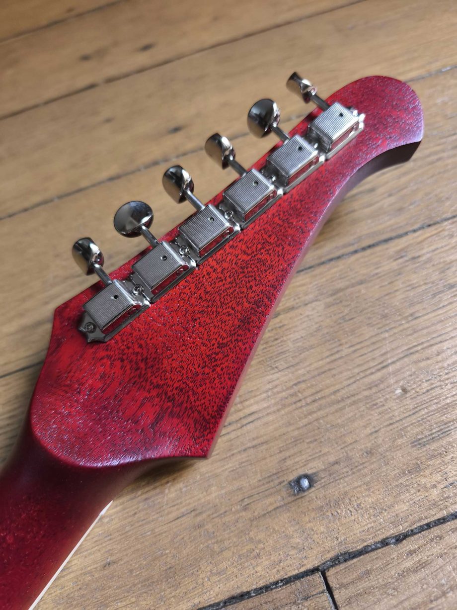 Roadrunner Superbird 251 Gold Satin - Roadrunner Guitars
