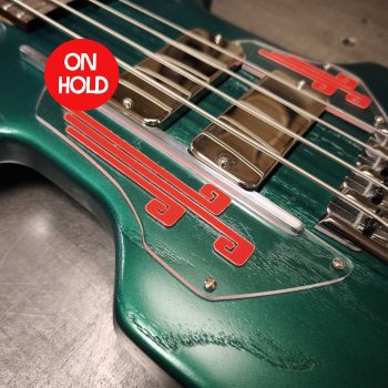 Roadrunner Domino « Huari » Bass 155 - Roadrunner Guitars