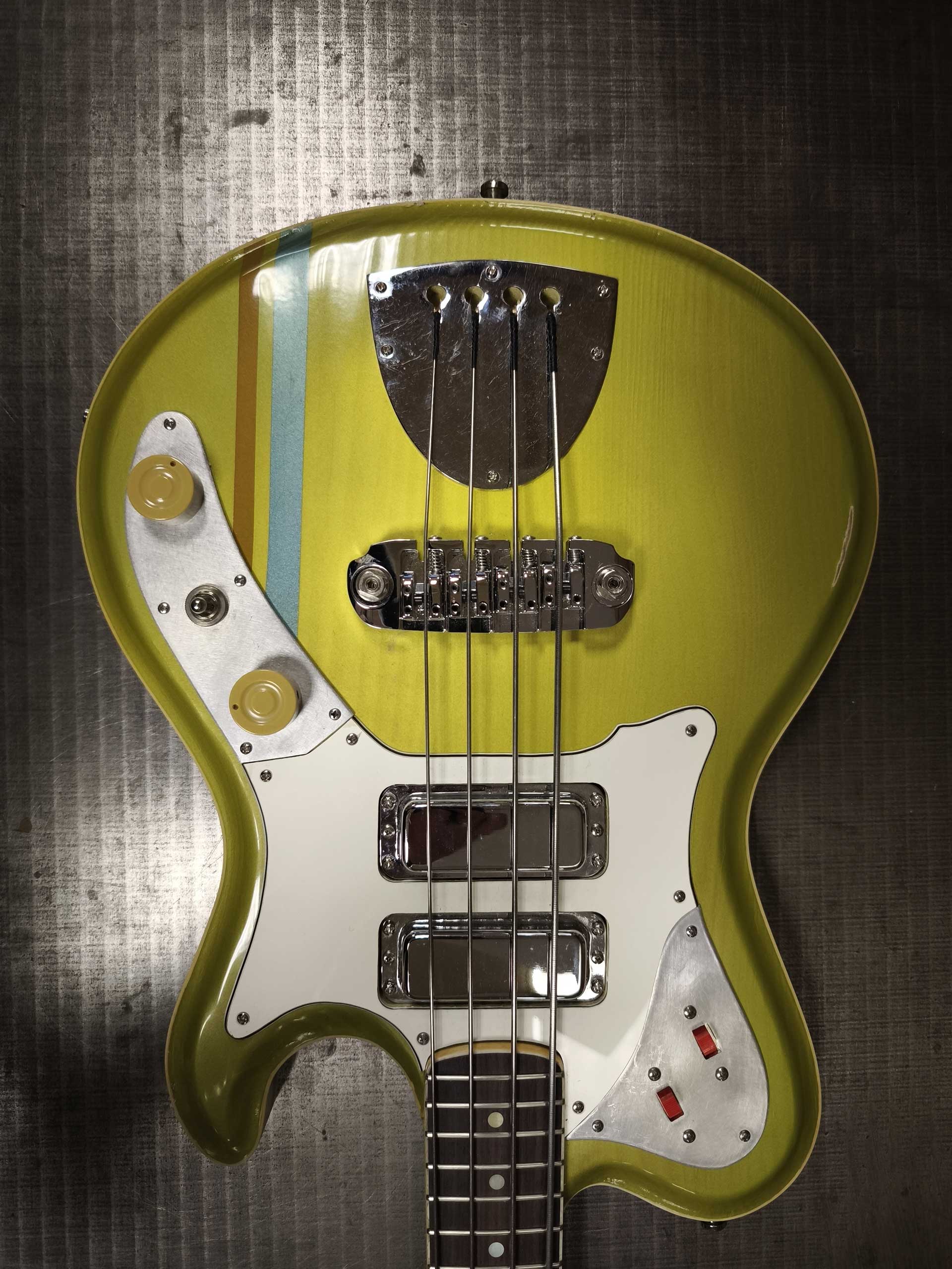Roadrunner Federal mod T Bass Cochoa 596 - Roadrunner Guitars