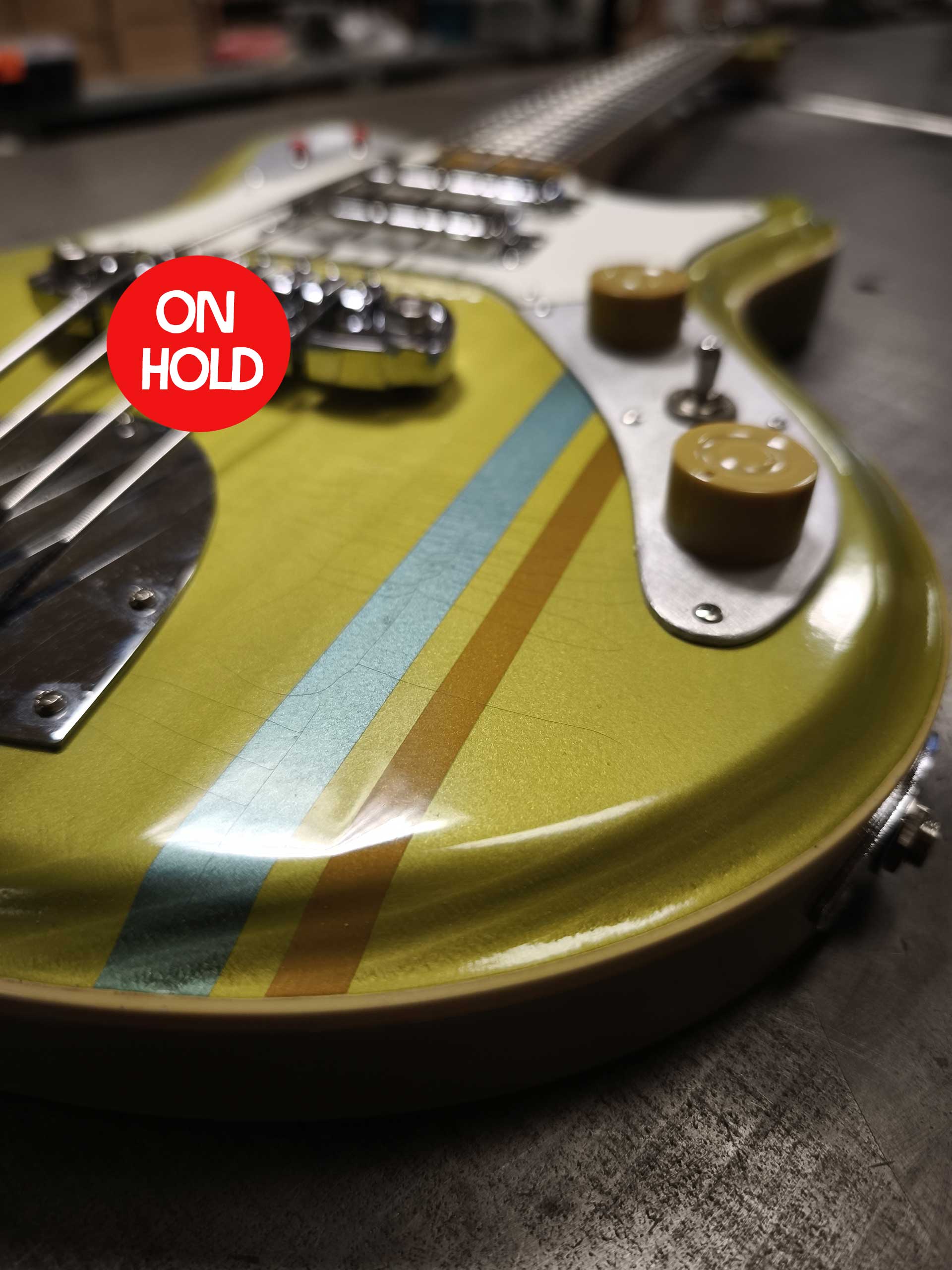 Roadrunner Federal mod T Bass Cochoa 596 - Roadrunner Guitars