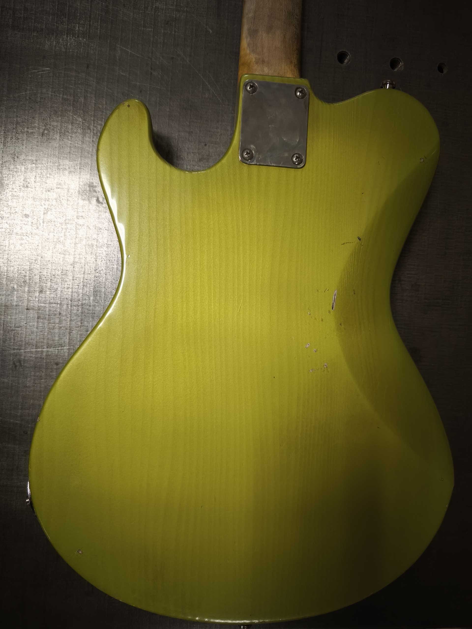 Roadrunner Federal mod T Bass Cochoa 596 - Roadrunner Guitars
